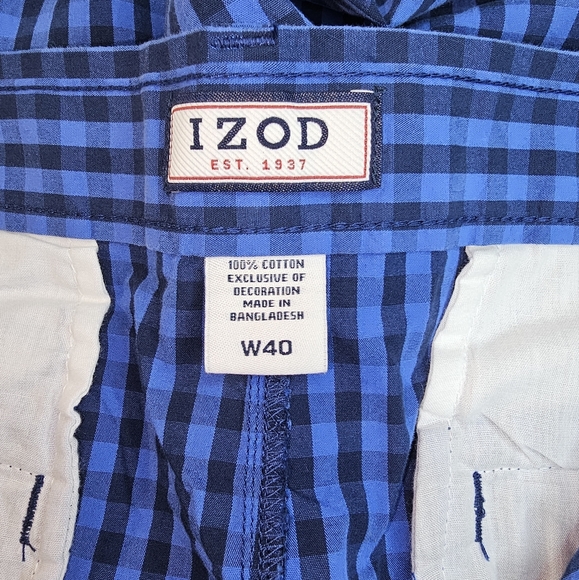IZOD Shorts Blue Black Plaid Check Lightweight Cotton size 38 - Picture 3 of 4